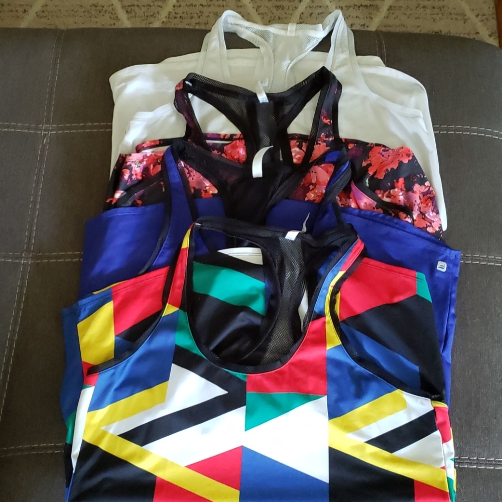 4 work out tank tops!